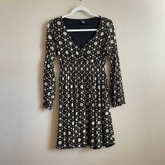 BCBG Maxazria flowy dress - Picture 1 of 13